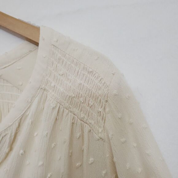 Rose + Olive Top Womens 1X Plus Ivory Textured Button Boho Smocked Blouse - Picture 4 of 9